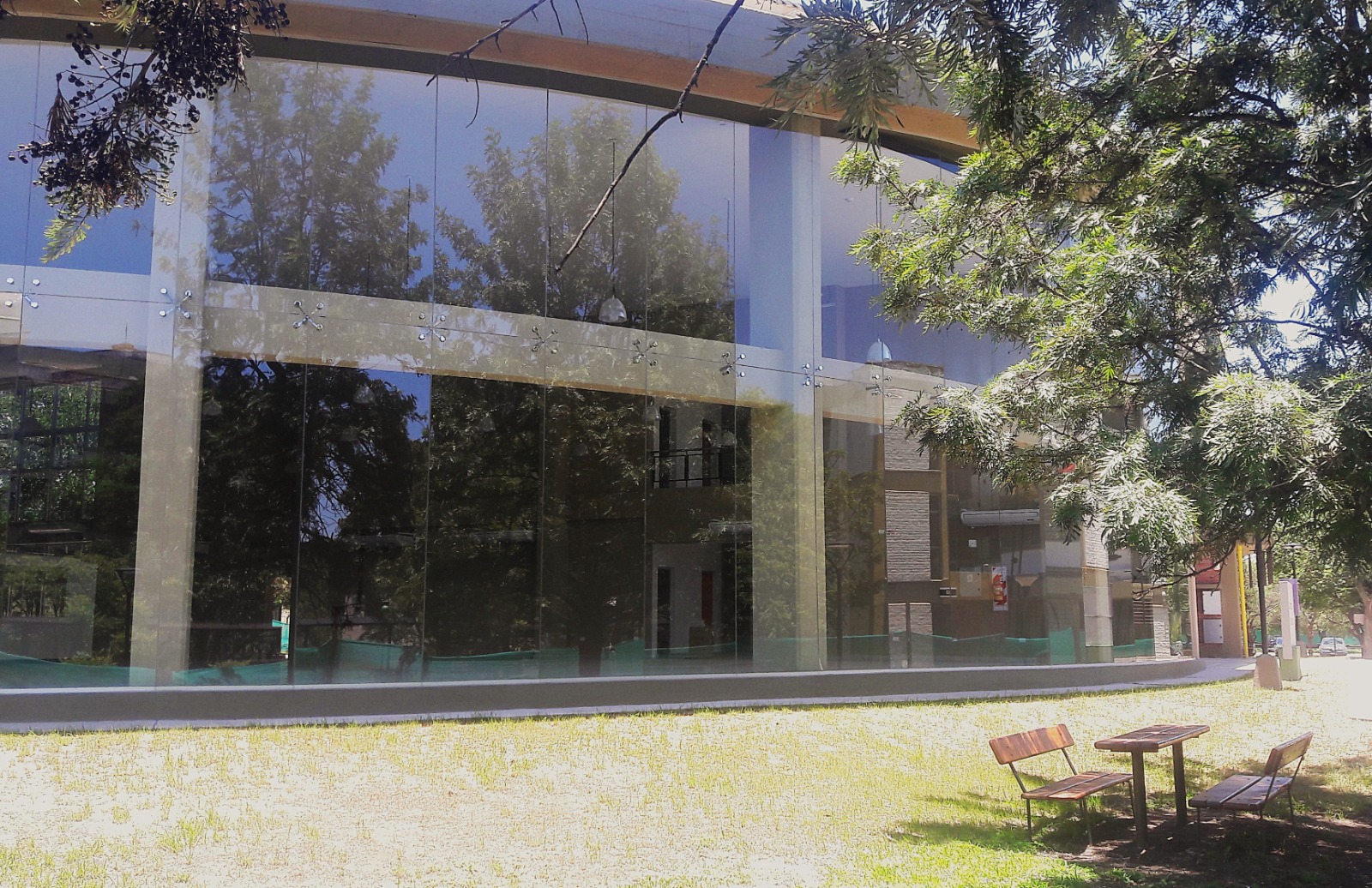 Biblioteca UNSa - Fachada 2